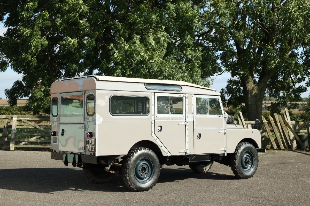 1955 Land Rover Series 1 Image 2